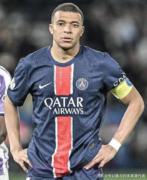 不欢而散?队报:巴黎决定再扣掉姆巴佩5月的工资 不欢而散?队报:巴黎决定再扣掉姆巴佩5月的工资